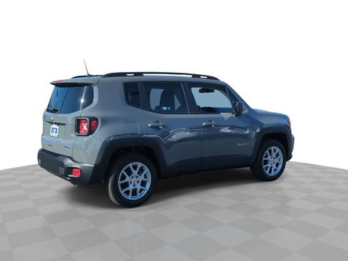 Used 2022 Jeep Renegade Latitude w/ Convenience Group image 8