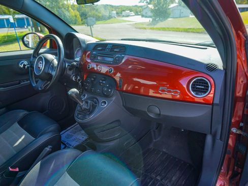 Used 2013 FIAT 500 Turbo w/ Comfort/Convenience Group image 19