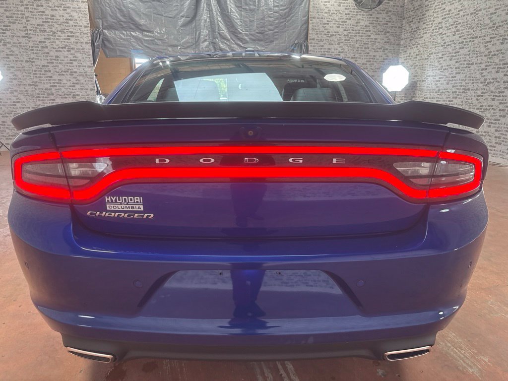 Used 2019 Dodge Charger SXT w/ Leather Interior Group RWD image 6
