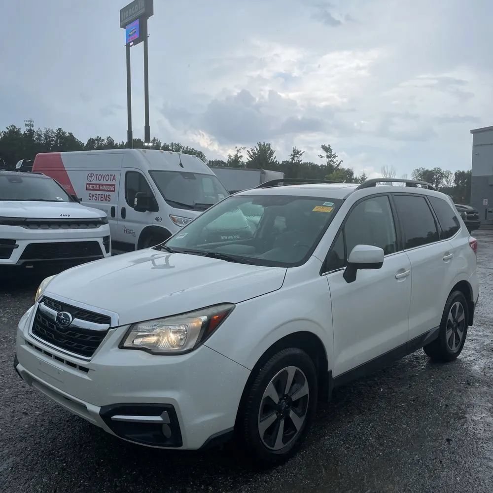 Used 2017 Subaru Forester 2.5i Limited w/ Protection Package #2 AWD/4WD image 1
