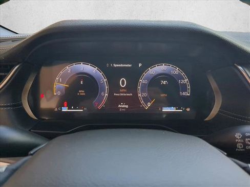 New 2025 Jeep Grand Cherokee Limited w/ Luxury Tech Group II image 11