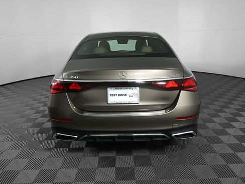 Certified 2025 Mercedes-Benz E 350 4MATIC Sedan image 27