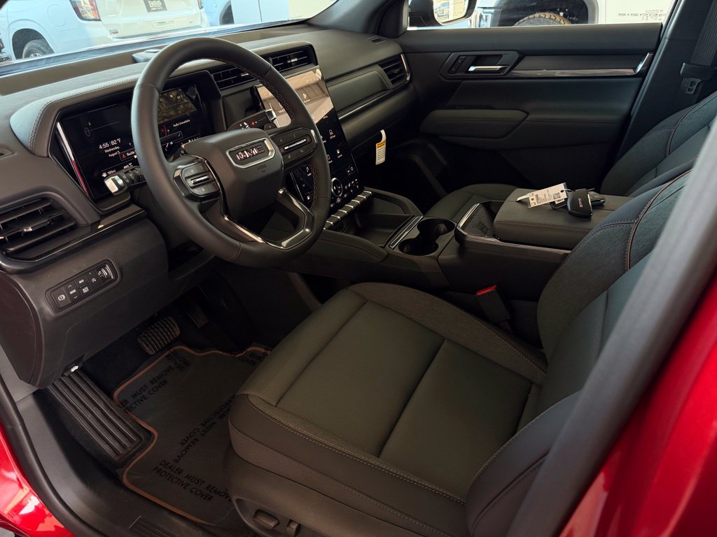 Used 2027 GMC Terrain AT4 w/ Convenience Package III AWD/4WD image 11