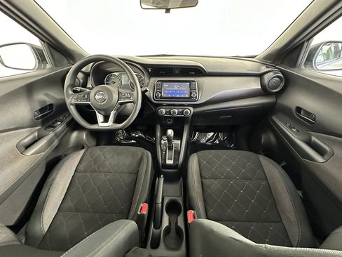 Used 2019 Nissan Kicks S FWD image 26