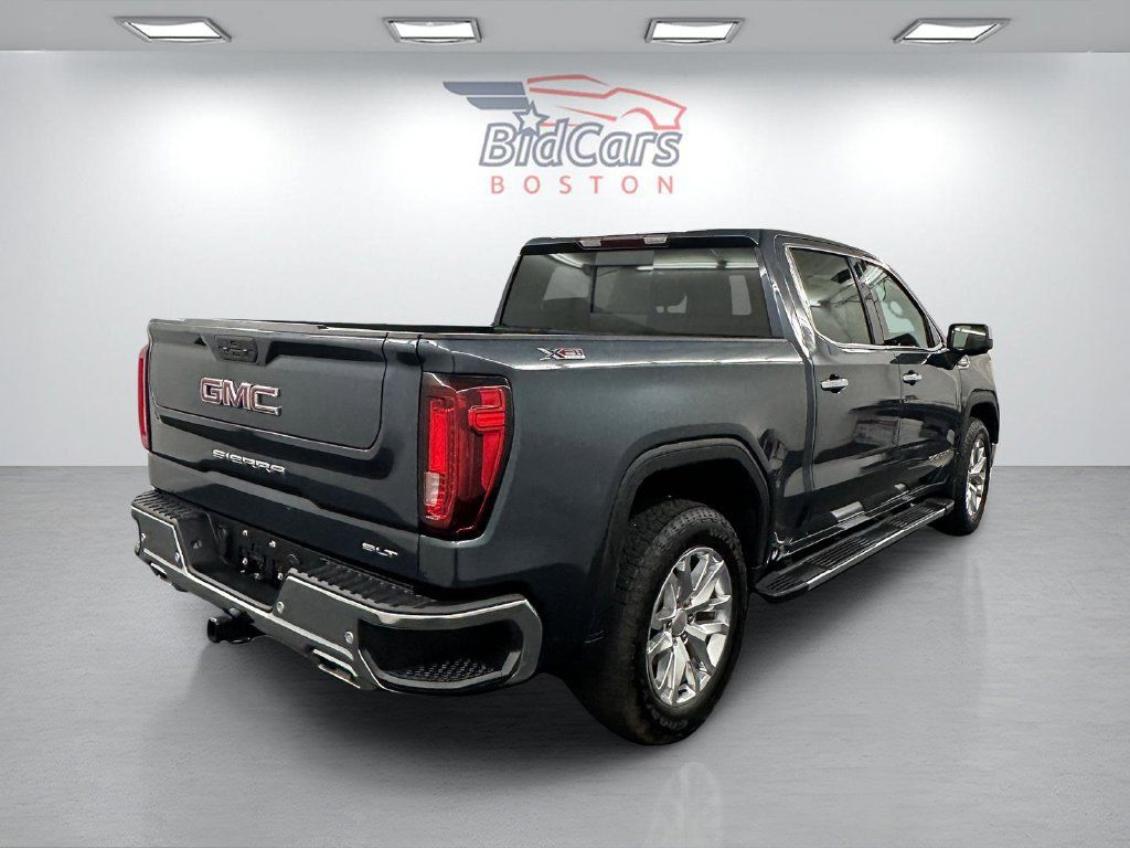 Used 2022 GMC Sierra 1500 SLT w/ SLT Premium Plus Package AWD/4WD image 4
