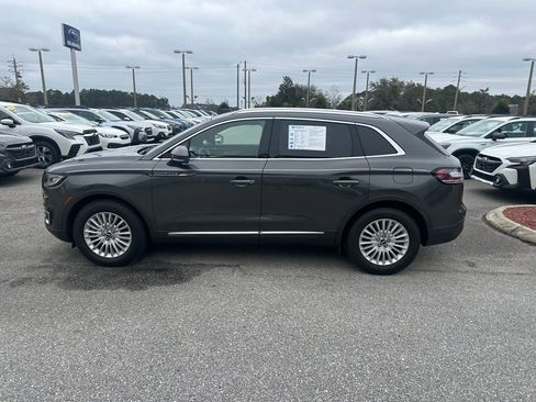 Used 2019 Lincoln Nautilus FWD image 12