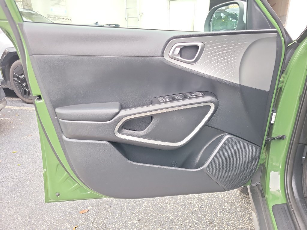 Used 2022 Kia Soul X-Line FWD image 18