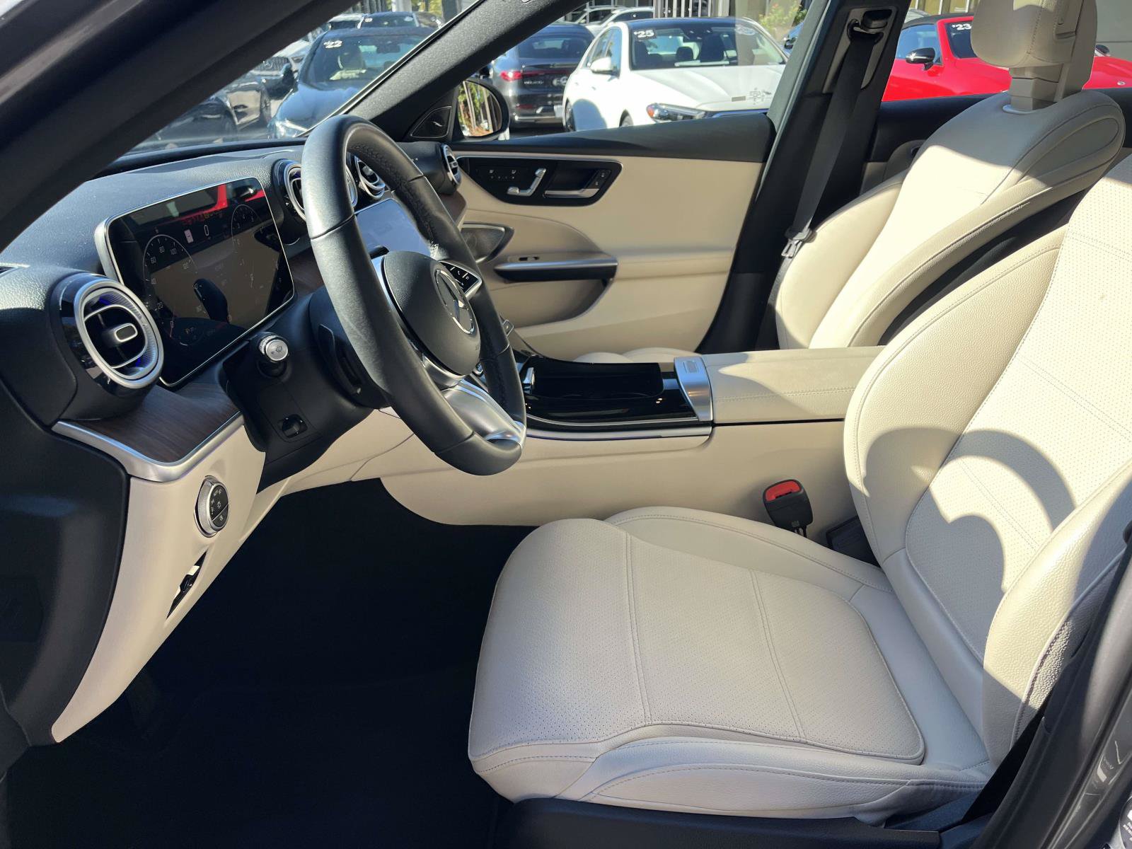 Certified 2025 Mercedes-Benz C 300 4MATIC Sedan image 40