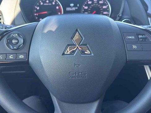 New 2026 Mitsubishi Eclipse Cross LE image 15