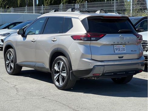 Used 2024 Nissan Rogue SL w/ SL Premium Package AWD/4WD image 6