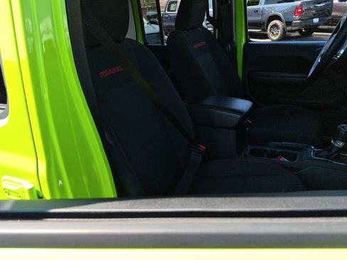 Used 2021 Jeep Wrangler Unlimited Rubicon AWD/4WD image 15