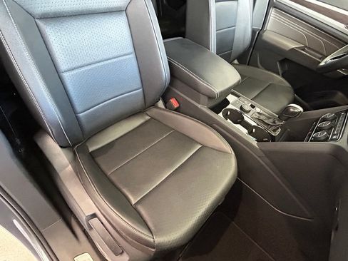 Used 2022 Volkswagen Atlas SE AWD/4WD image 44