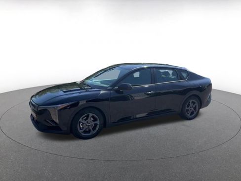 Used 2025 Kia K4 LXS image 7