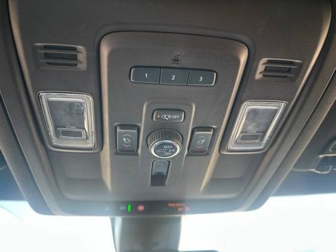 Used 2021 Chevrolet Tahoe LT w/ Luxury Package AWD/4WD image 28