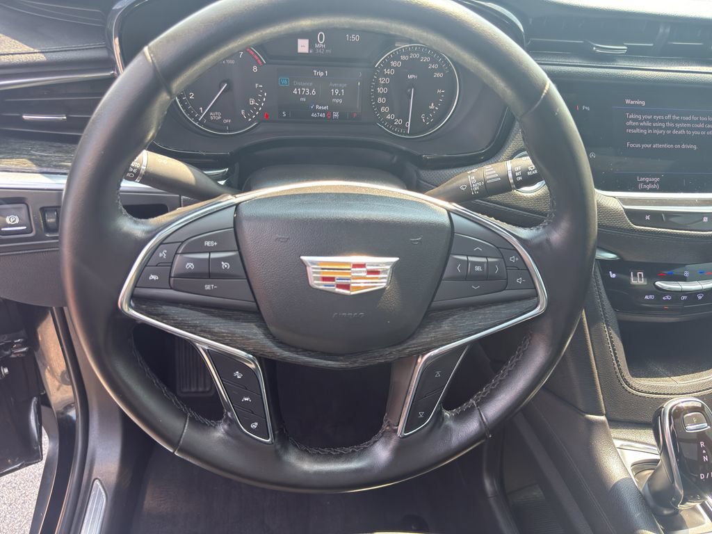 Used 2021 Cadillac XT5 Premium Luxury AWD/4WD image 17