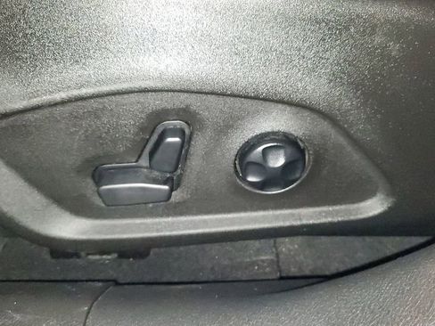 Used 2021 Jeep Renegade Latitude image 22