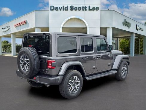 New 2026 Jeep Wrangler Sahara image 6