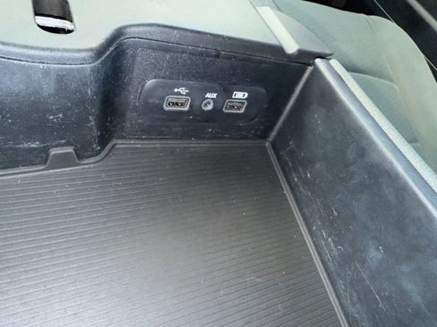 Used 2018 RAM 1500 Express w/ Black Ram 1500 Express Group image 19