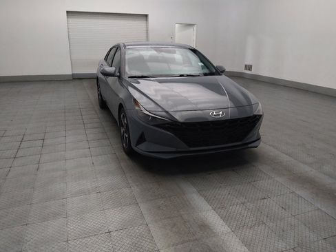 Used 2023 Hyundai Elantra SEL w/ Convenience Package FWD image 13