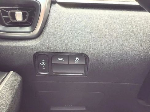 Used 2022 Kia Sorento S w/ Panoramic Sunroof Package image 15