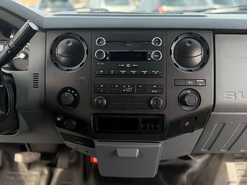 Used 2014 Ford F250 XL w/ Power Equipment Group image 14