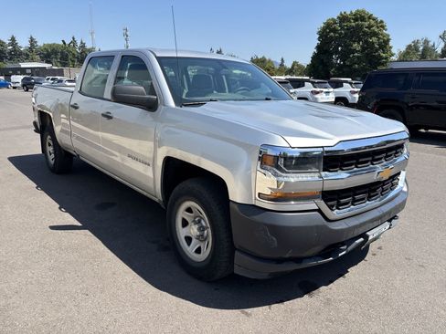 Used 2017 Chevrolet Silverado 1500 W/T w/ Trailering Package AWD/4WD image 7
