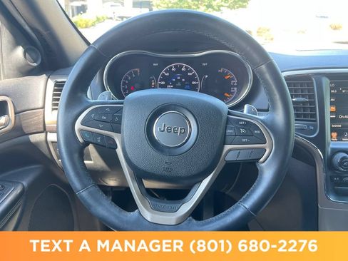 Used 2014 Jeep Grand Cherokee Laredo w/ 18" Wheel & 8.4" Radio Group AWD/4WD image 14