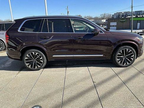 New 2026 Volvo XC90 T8 Plus w/ Protection Package Premier AWD/4WD image 7