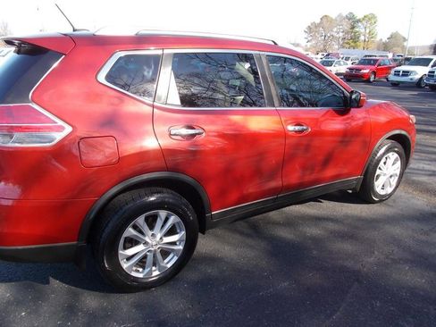 Used 2016 Nissan Rogue SV image 13