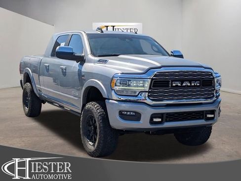 Used 2022 RAM 2500 Limited AWD/4WD image 1
