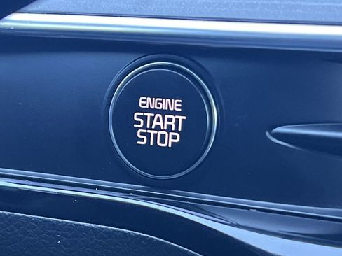 Used 2025 Kia K5 GT-Line w/ GT-Line Premium Package image 11