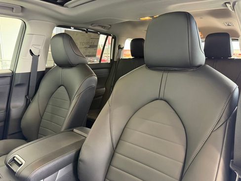 New 2026 Toyota Highlander XLE AWD/4WD image 19
