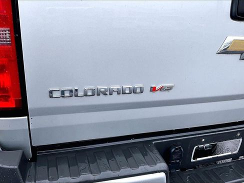 Used 2017 Chevrolet Colorado W/T w/ WT Convenience Package image 6