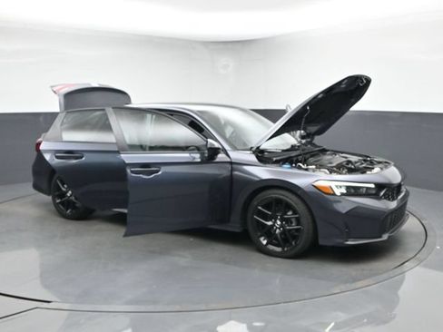 Used 2025 Honda Civic Sport image 39