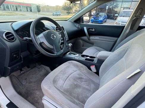Used 2012 Nissan Rogue S image 7