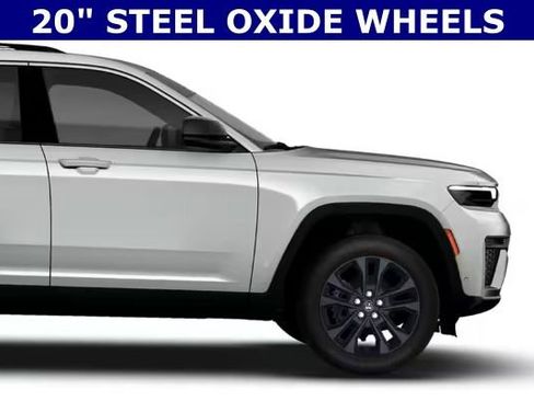 New 2026 Jeep Grand Cherokee L Limited AWD/4WD image 4