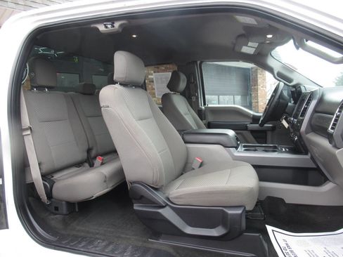 Used 2017 Ford F250 XLT image 8