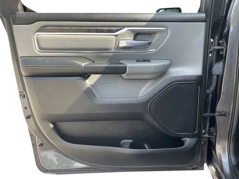 Used 2019 RAM 1500 Big Horn AWD/4WD image 16