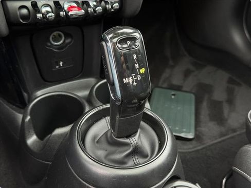 Used 2023 MINI Cooper S image 18