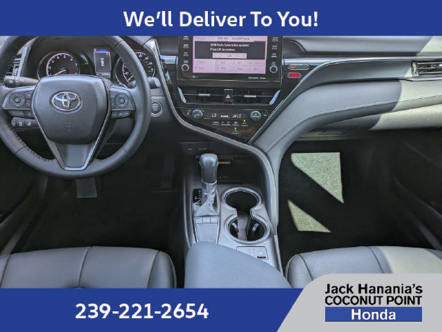 Used 2023 Toyota Camry SE w/ Cold Weather Package FWD image 14