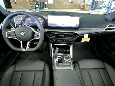 Used 2025 BMW 430i 430i w/ M Sport Package image 5