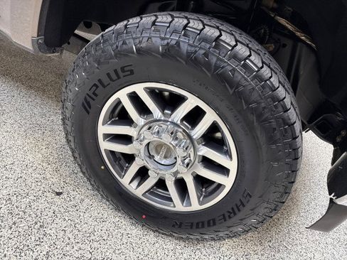 Used 2018 Ford F250 Lariat w/ Camper Package image 75