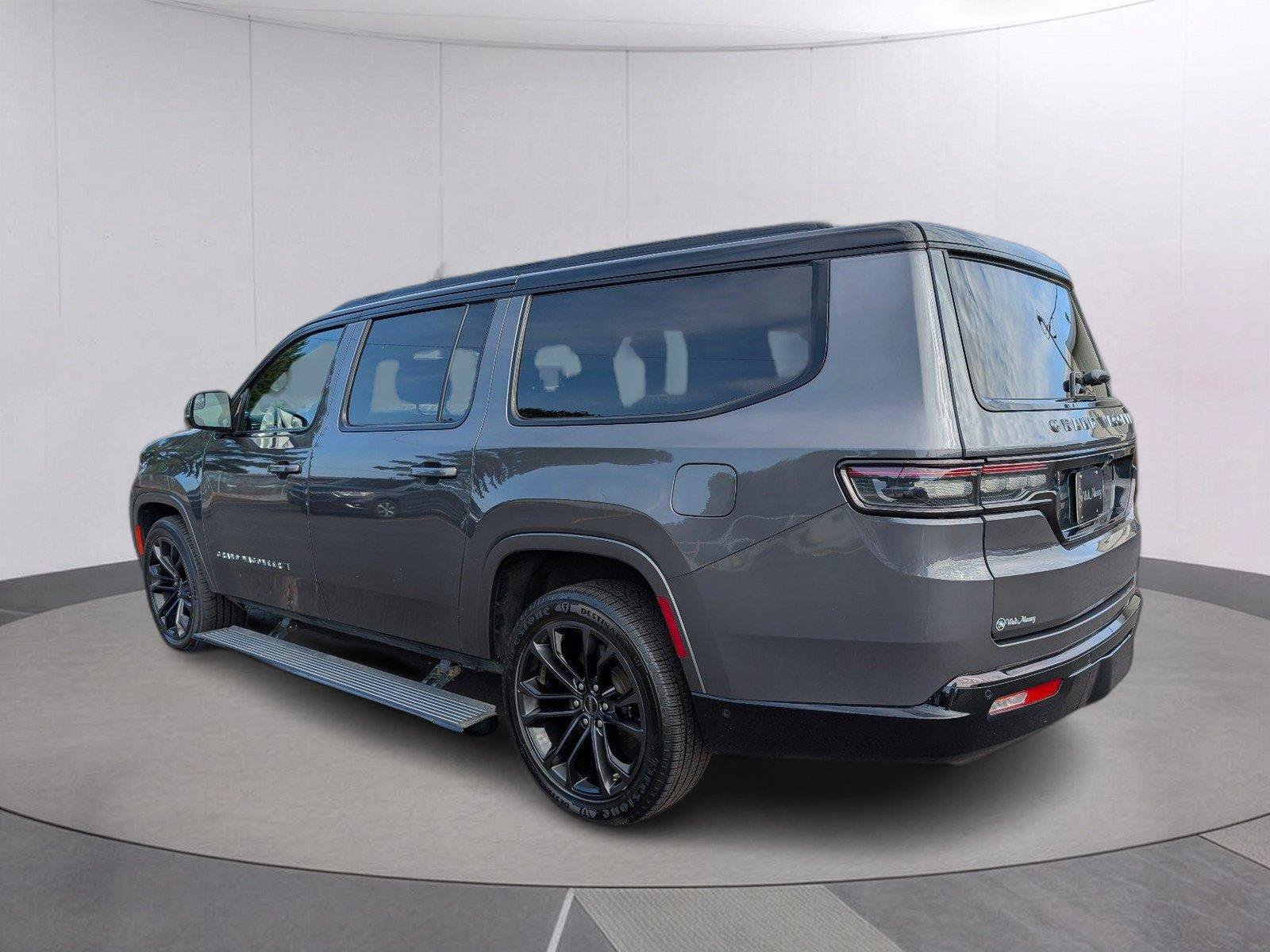 Used 2024 Jeep Grand Wagoneer L Series II w/ Quick Order Packagew 28T AWD/4WD image 5