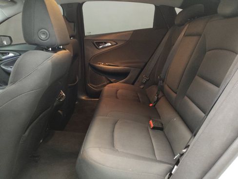 Used 2018 Chevrolet Malibu LT w/ Redline Edition image 18