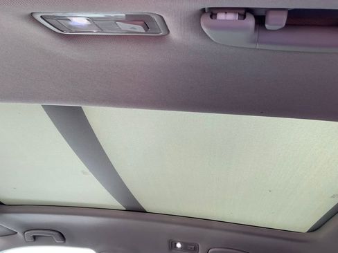 Used 2021 Volkswagen Atlas SEL Premium image 4