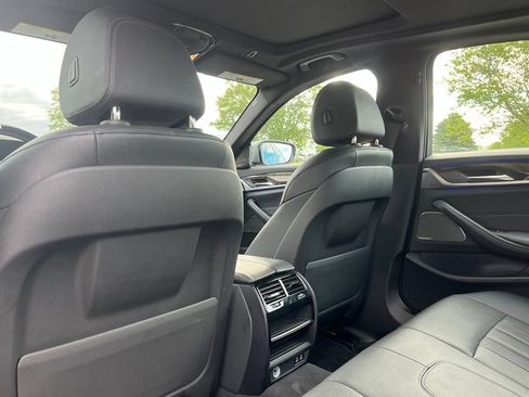 Used 2023 BMW 530i xDrive w/ M Sport Package AWD/4WD image 22