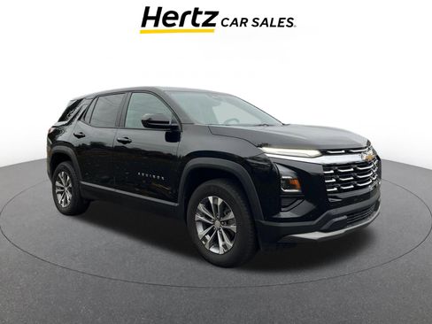 Used 2025 Chevrolet Equinox LT image 1