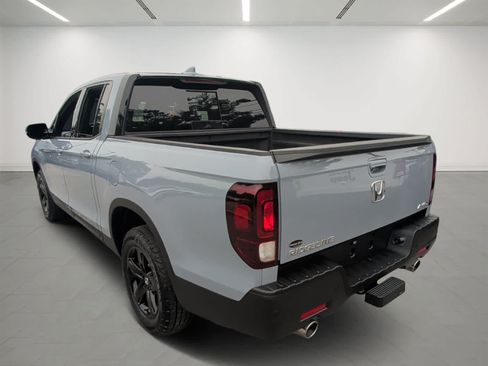 Used 2022 Honda Ridgeline Black Edition image 4