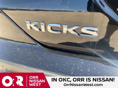 New 2025 Nissan Kicks Play S image 10