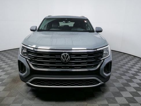 Certified 2025 Volkswagen Atlas Cross Sport SEL image 34